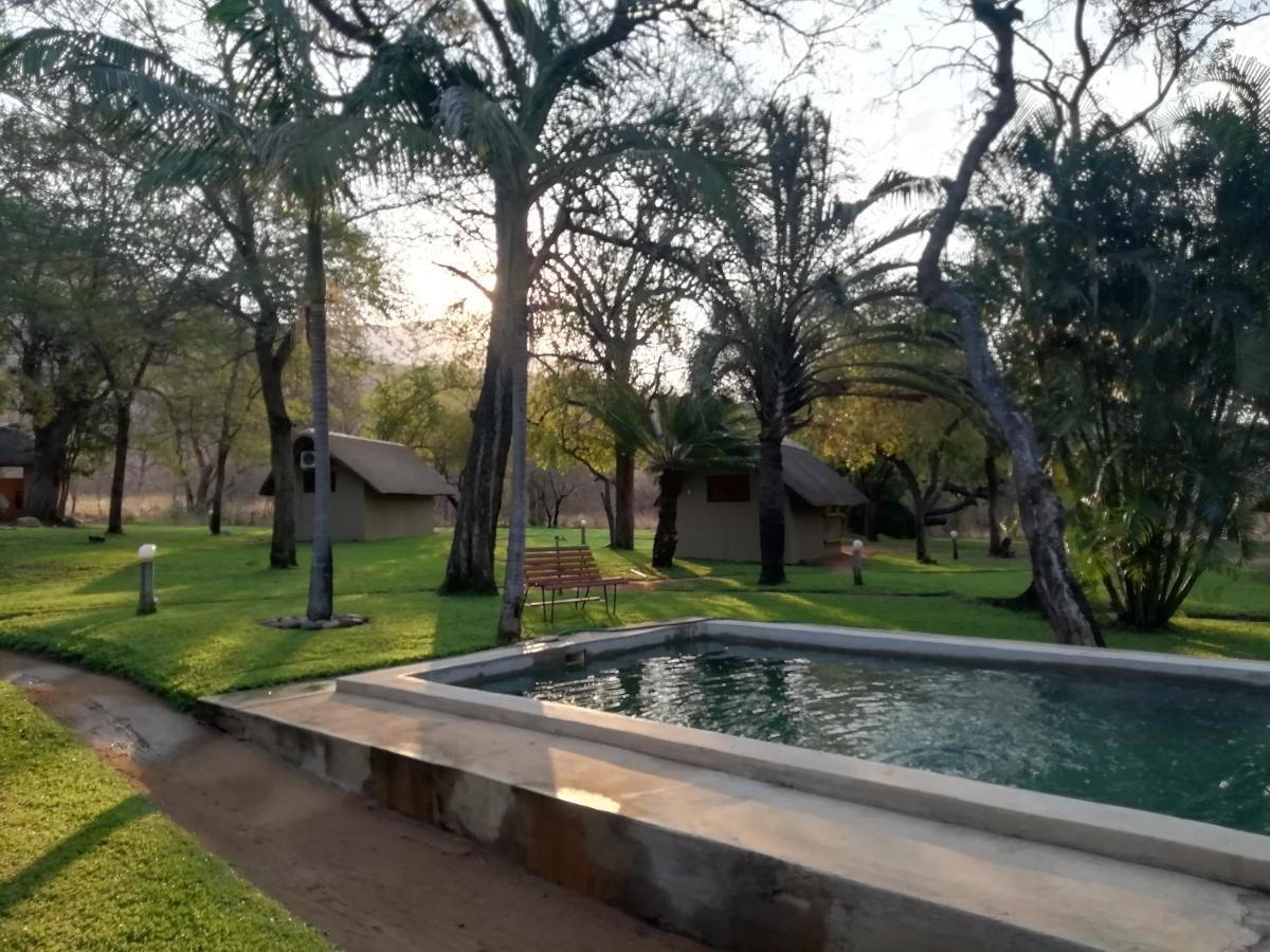 侯斯普瑞特Shumba Safari Bush Camp别墅 外观 照片