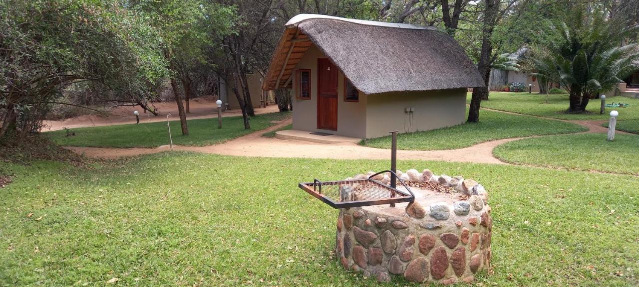 侯斯普瑞特Shumba Safari Bush Camp别墅 外观 照片